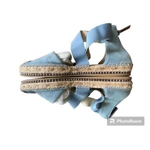 BCBG Light Blue Platform Wedge Sandals Shoes, Size 8.5, 38.5- Good Condition